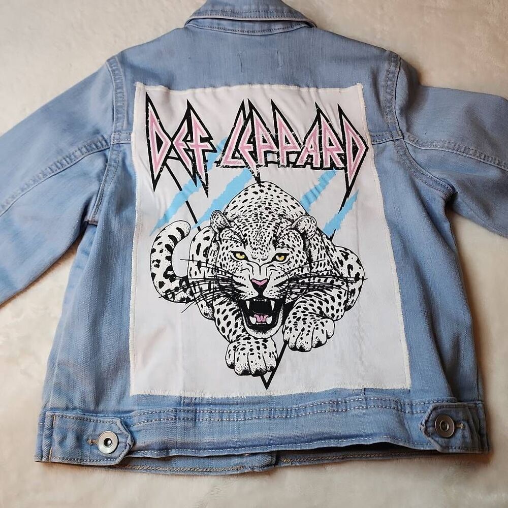 Def Leppard Upcycled Place Light Washed Denim Jacket Size 7/8